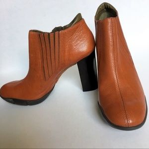 COLE HAAN G SERIES NIKE REPTILE BOOT WHISKEY COGNA